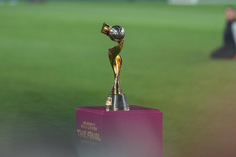 还承诺赛事, 此次四国联 还承诺赛事, 此次四国联