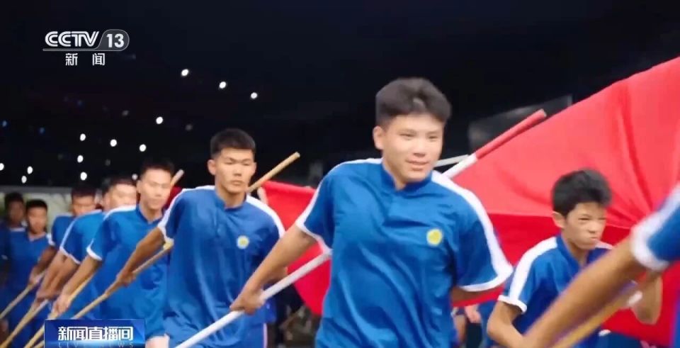 式期间决出, 场举行, px 式期间决出, 场举行, px